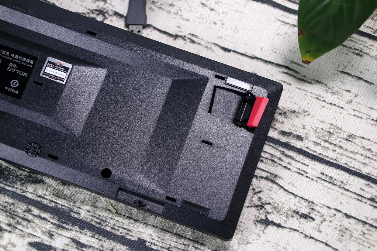 血手幽灵b770是热插拔么,血手幽灵b760t键盘测评