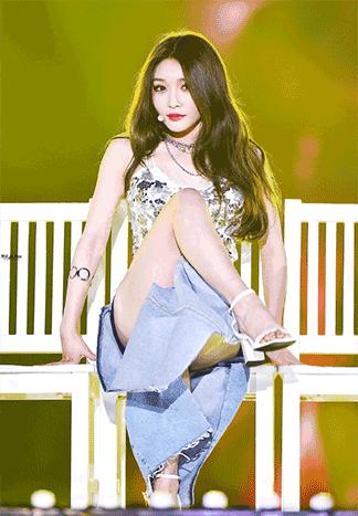 蹦迪妆容甜辣酷拽小眼睛,方脸肿眼泡蹦迪妆容