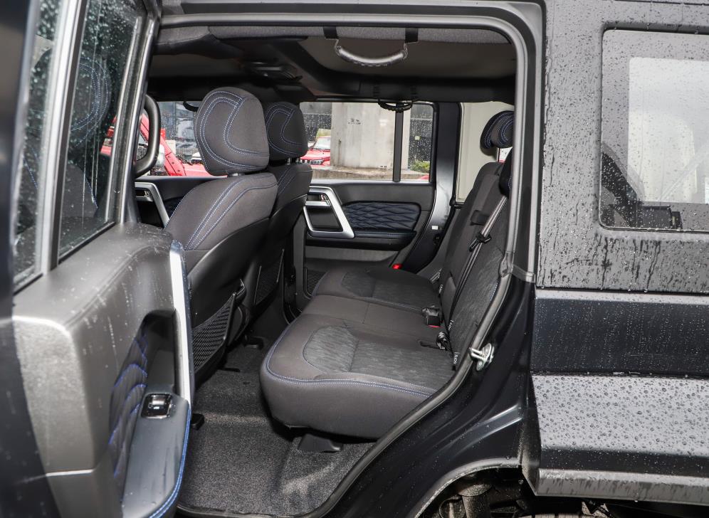 柴油suv哪一款稳定性最好,suv好还是轿车适合家用