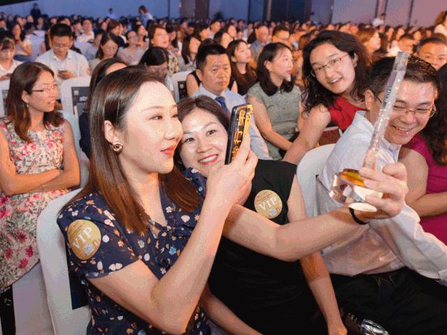 营商环境打造一流服务型园区,营商环境造就园区高质量发展