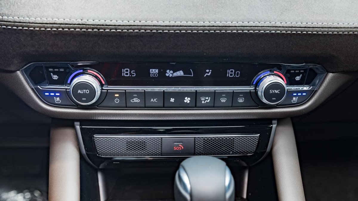 马自达阿特兹马六,阿特兹2.5跟马六2.3哪个动力好