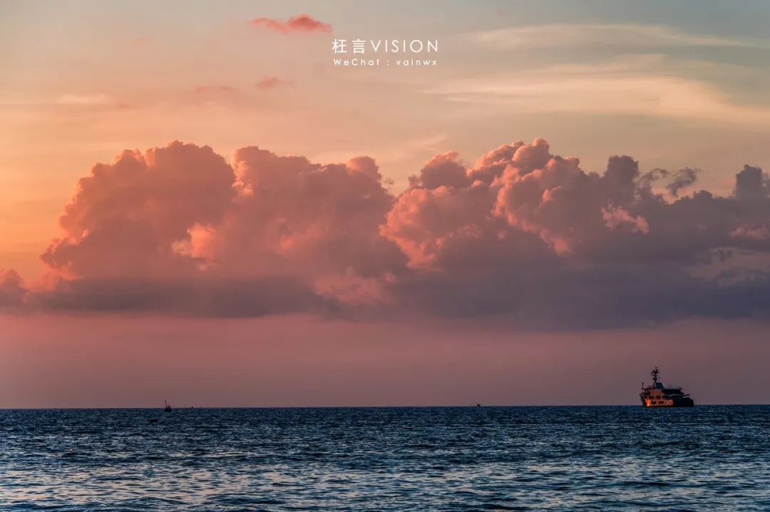 繁华熙攘，从海滩到山路的芭东（Patong）风情