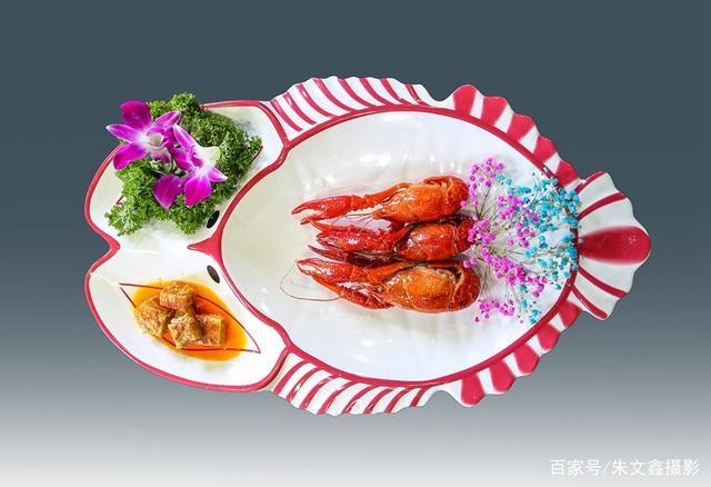 小龙虾原产地潜江深夜小龙虾盛宴,舌尖上的美味小龙虾