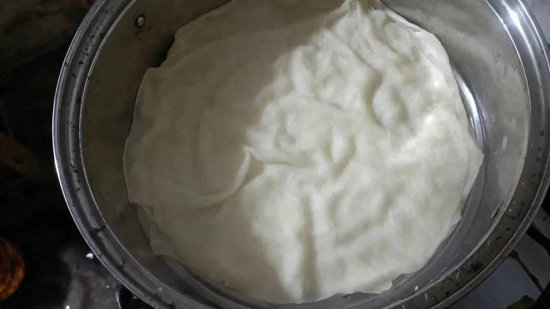 单饼饼皮又软又劲道怎么和面,单饼怎么做又软又好吃简单