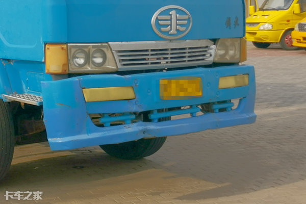 青岛解放jh6生活舱房车,史上最豪华的解放卡车