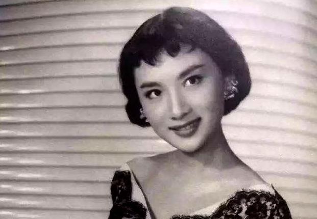 她是“长城三公主”之一,被夸“上帝的杰作”,岑范一见误终身