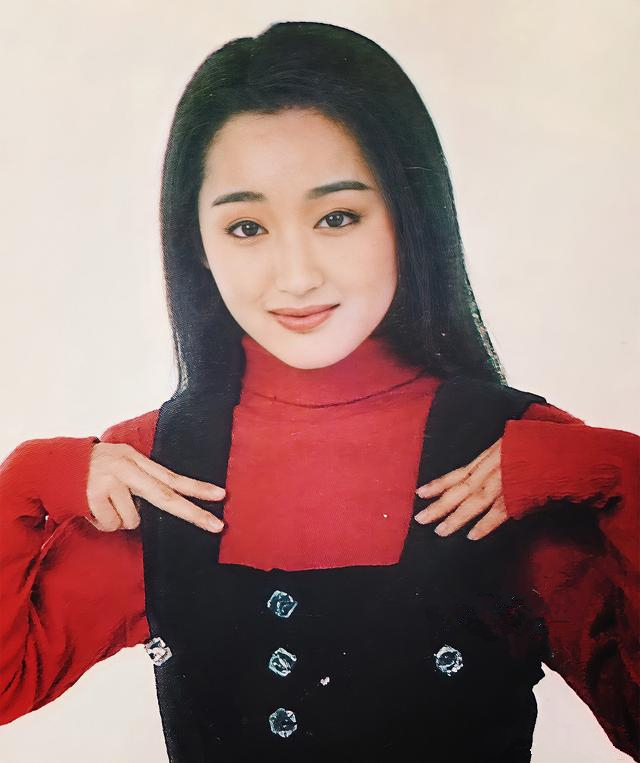 20岁的杨钰莹,20岁杨钰莹上央视