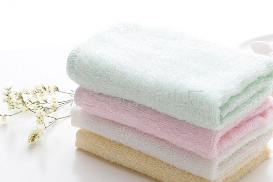 用碱和醋洗毛巾的方法,毛巾变硬湿黏有异味怎么处理