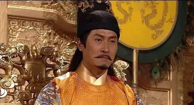 乾隆为什么杀算命先生,算命先生说皇上要坐牢全集