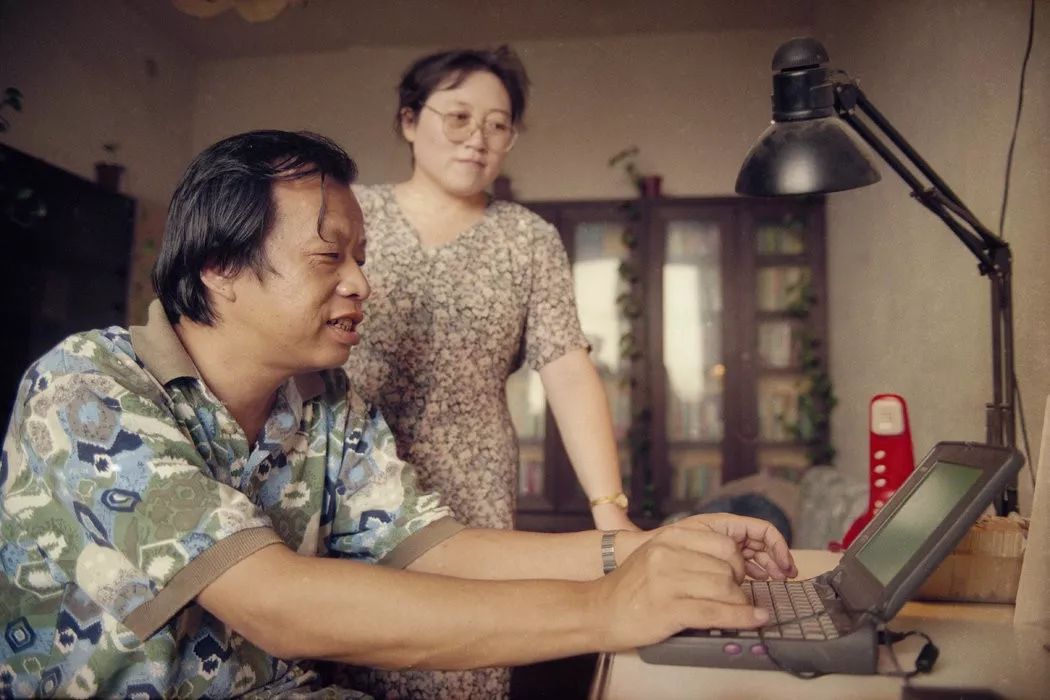 姚勇王小波水木年华,水木年华姚勇与王小波图片