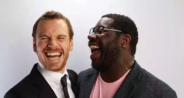 “寡妇”化身复仇女神，够硬又够黑