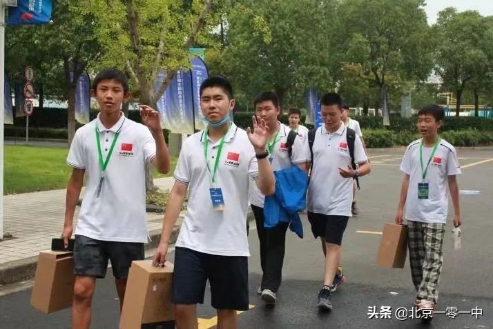 在一零一修*物文**、玩转无人机，还有哪些“宝藏”选修课？