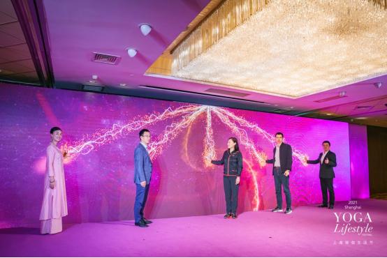 BYMB携手上海南京路步行街2021ShanghaiYoga