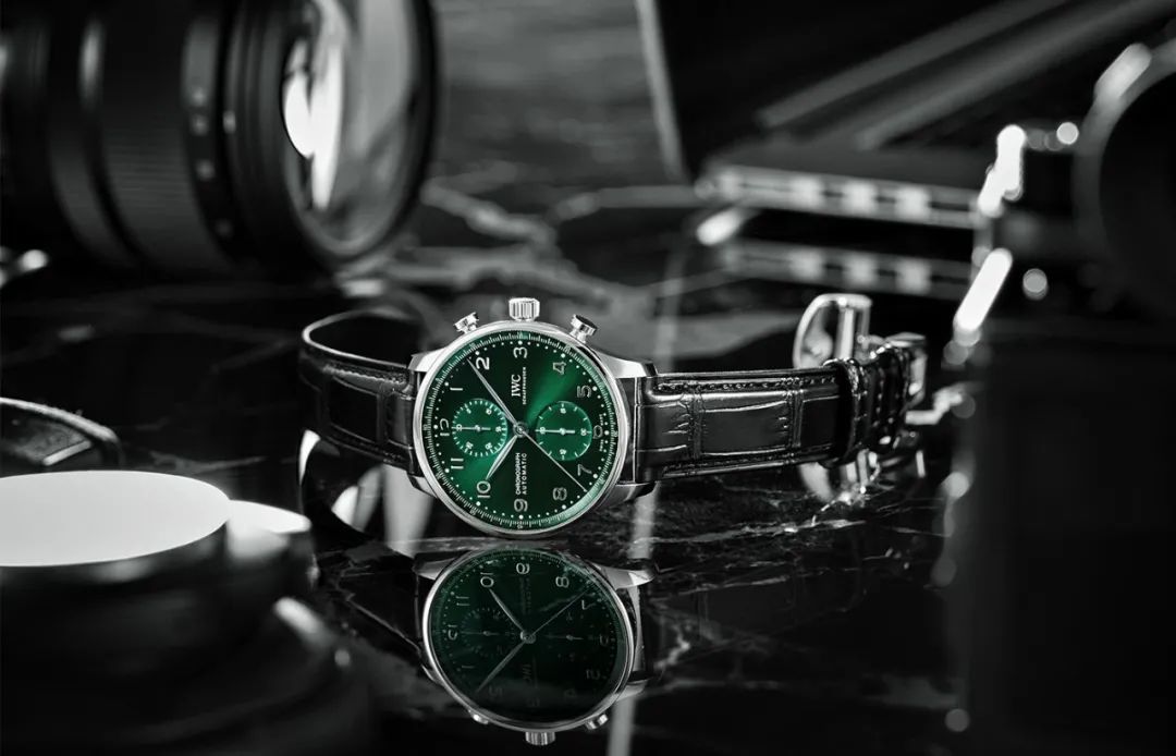 鳄鱼皮手表表带哪个牌子好,鳄鱼皮表带优点和缺点