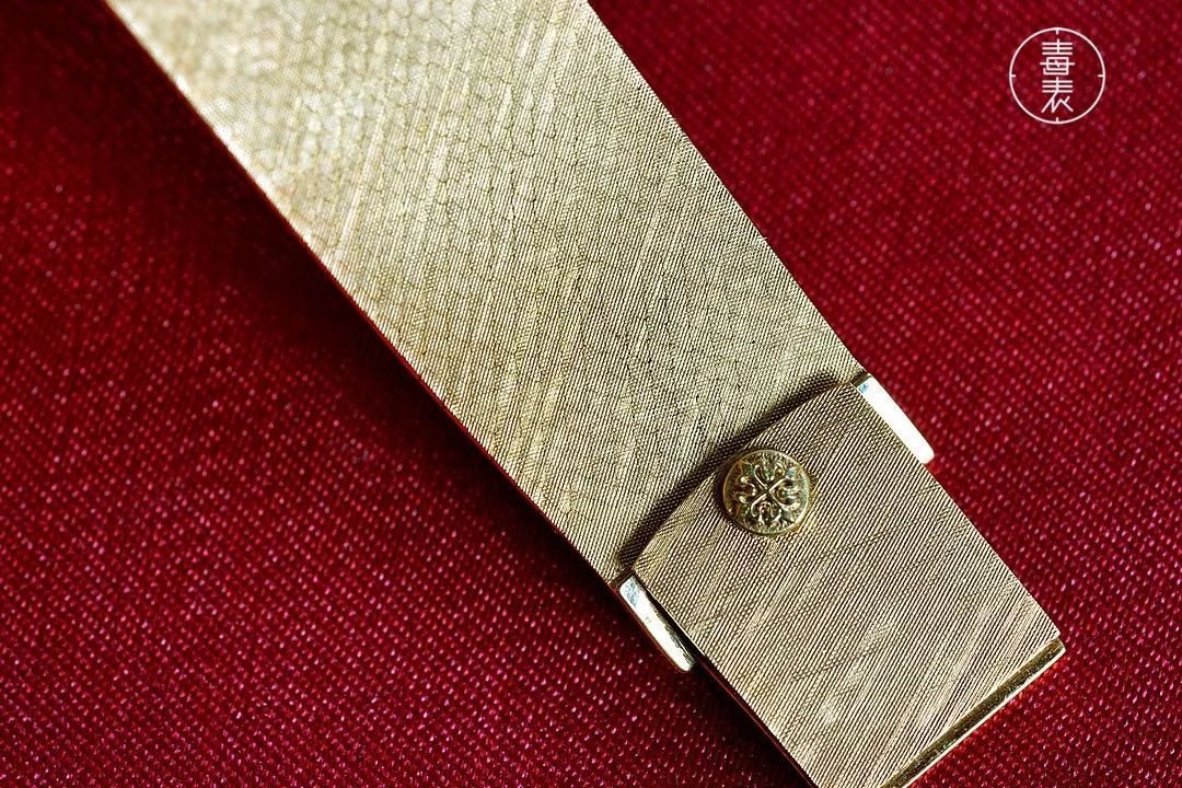 全自动机芯的石英手表,百达翡丽3545石英表价格