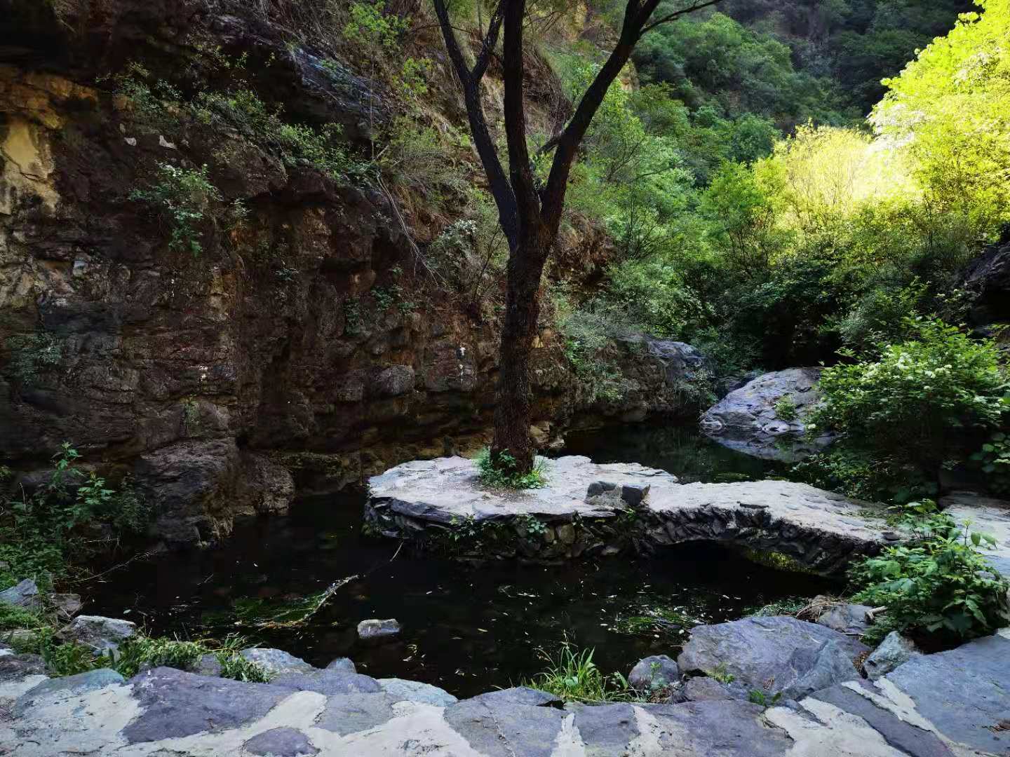 打卡北京双龙峡风景区,十里溪流百潭瀑布,北方小九寨名不虚传