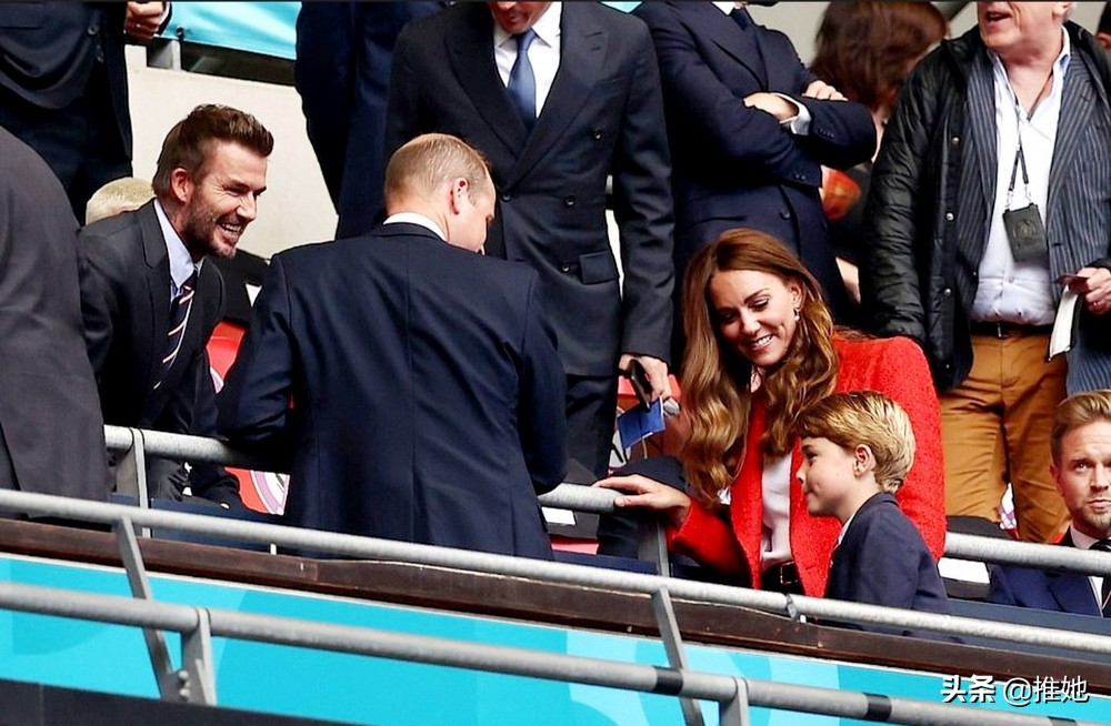 皇家吉祥物,乔治王子英格兰队