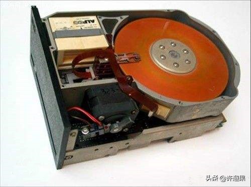 许迎果第146期机械硬盘的发展历史