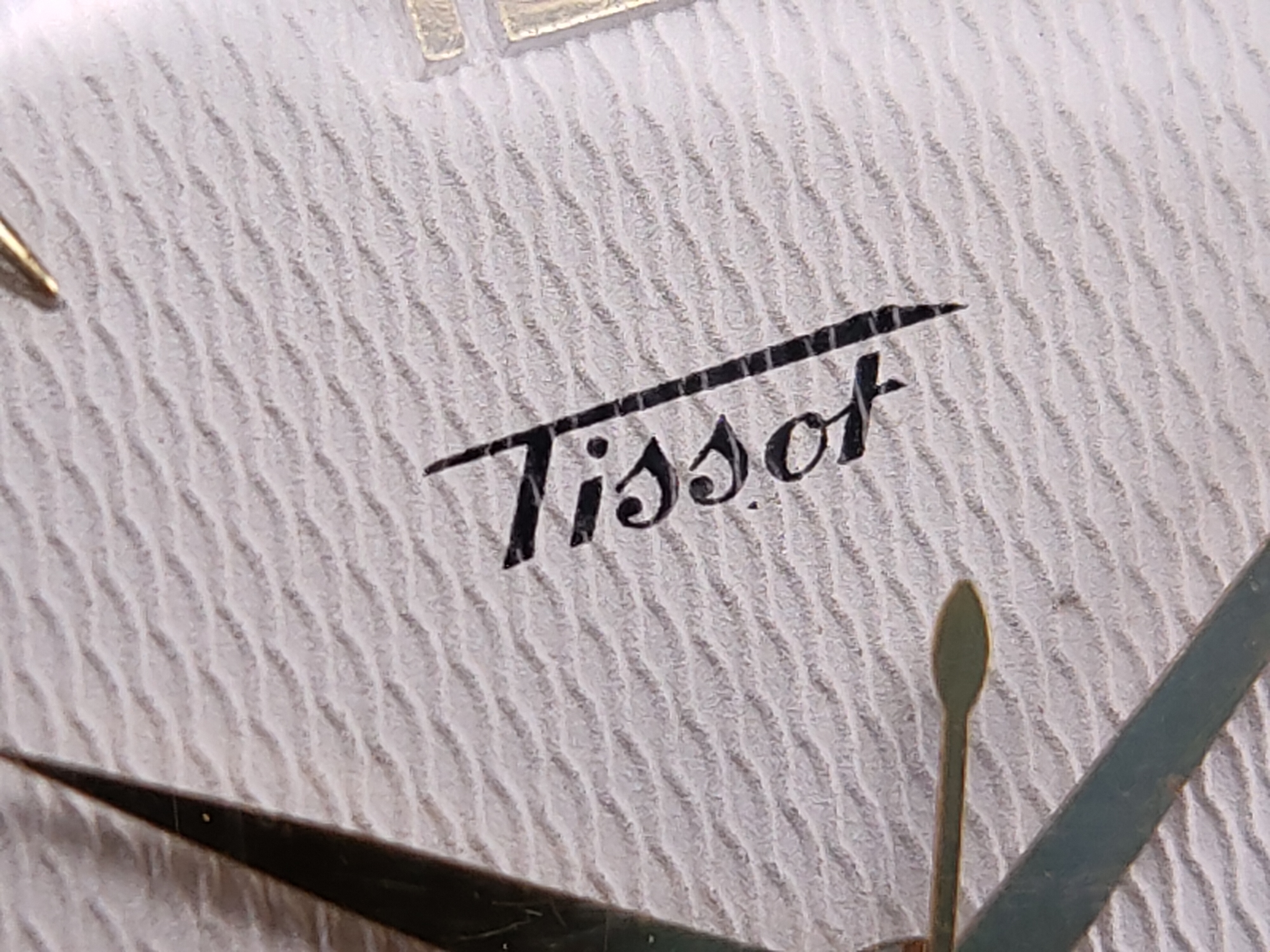 天梭哪款适合27岁男士,天梭哪个系列比较经典