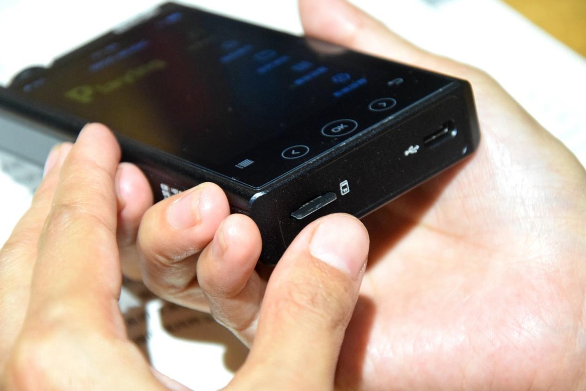 专业DAC芯片,多种增益功能,爱国者EROSH05HIFI音乐*放播**器体验