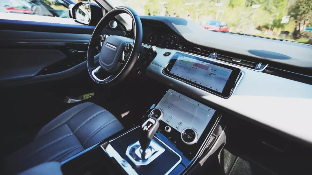 路虎极光宝马x3和奔驰glc怎么选,极光和宝马x1和奔驰glc选哪个好