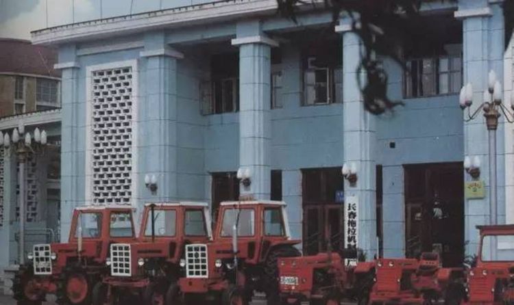 中国第二拖拉机制造厂现状,中国有几家拖拉机制造厂