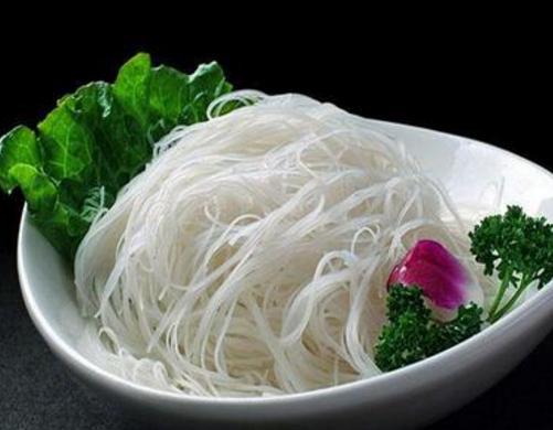 麻辣烫里什么蔬菜不压秤,自选麻辣烫什么菜不压秤