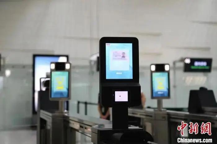 没想到口红败给了口罩,口红败给了口罩