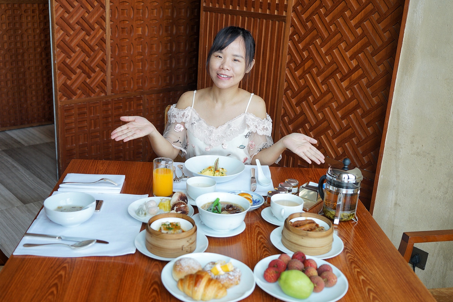 广州小蛮腰四季酒店,广州必住酒店