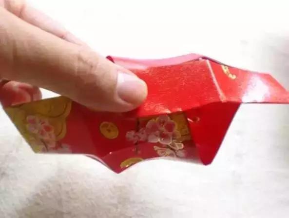 灯笼买回家红红火火过大年,红红火火过大年大红灯笼高高挂