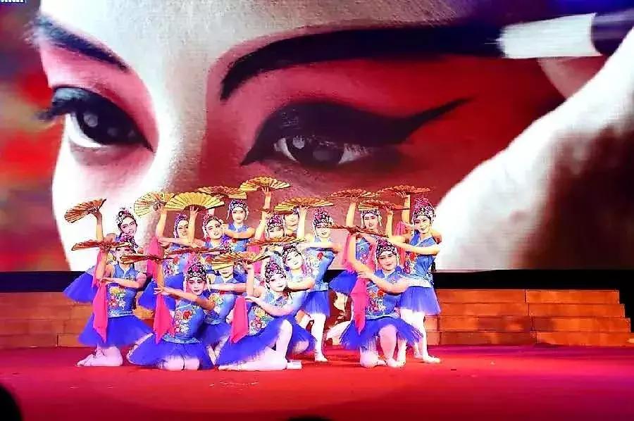 南充高中再次入选百强中学,南充高光时刻