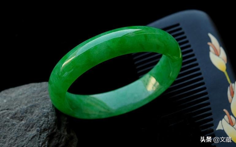 清廷尊贵的象征,翡翠帝王玉