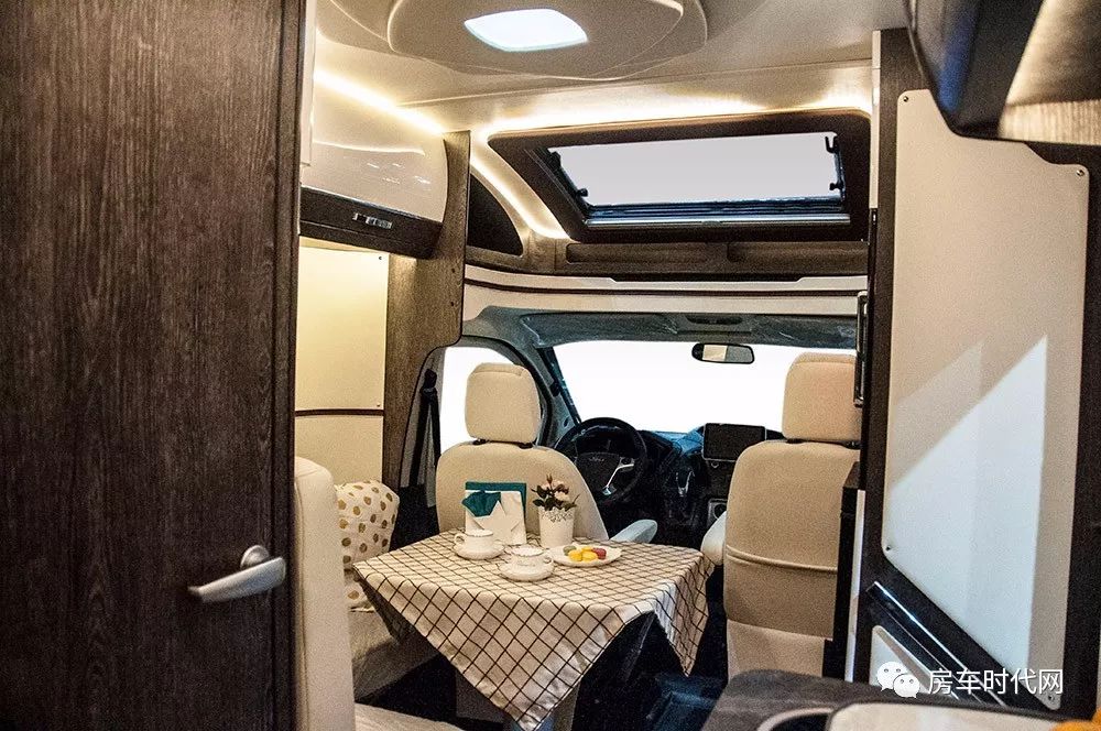 偷偷告诉您精致旅居还是得看中欧福特C型（小额头）