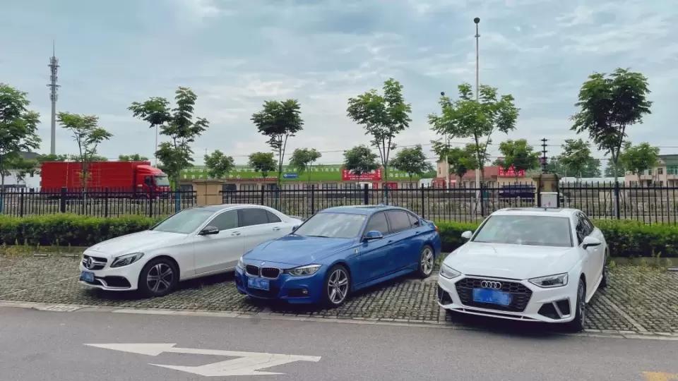 17款奥迪a4l试驾视频胖哥,奥迪a4l2021款试驾视频