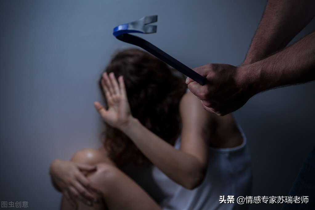 怎么识别暴力倾向男人,怎样判断一个男人有家暴倾向