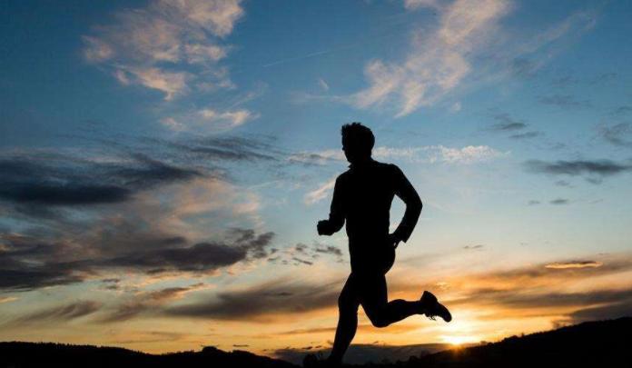 跑步怎么避免膝盖和脚踝损伤,跑步膝盖痛怎么办正确姿势缓解