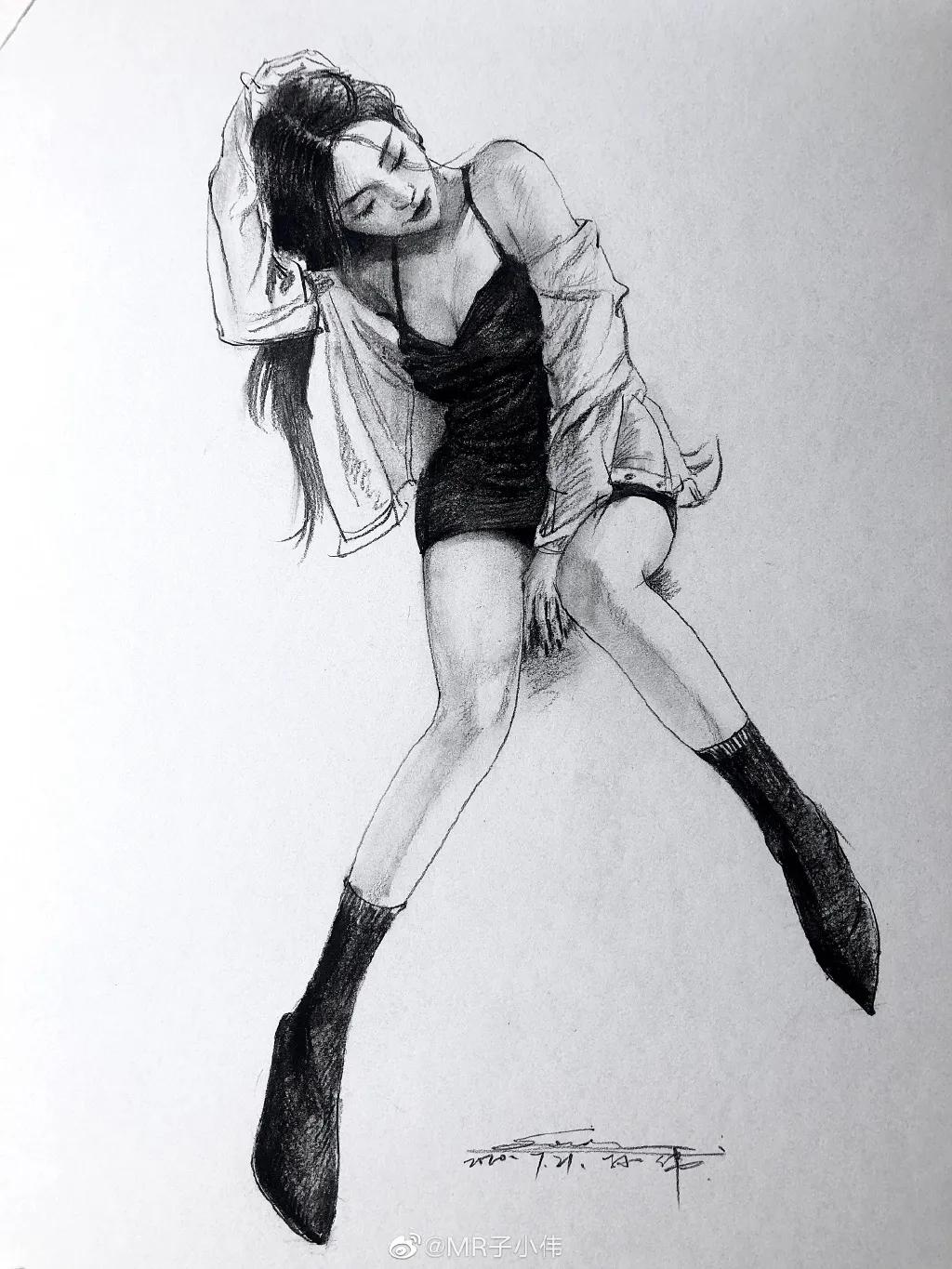 厉害了！他用一支铅笔把明星画了多个，如肖战、蔡徐坤、迪丽热巴