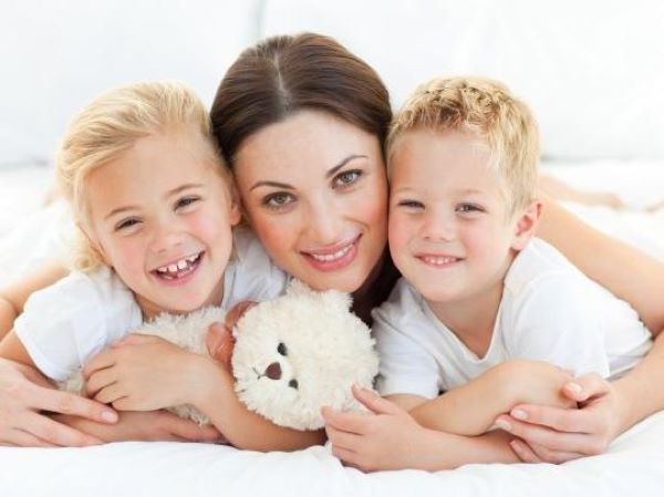 妈,为啥咱家没别墅?,聪明的父母都这么答:孩子自信更懂事