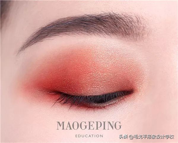 眼妆小技巧让你画出适合你的眼妆,眼妆教程手把手教你画眼妆