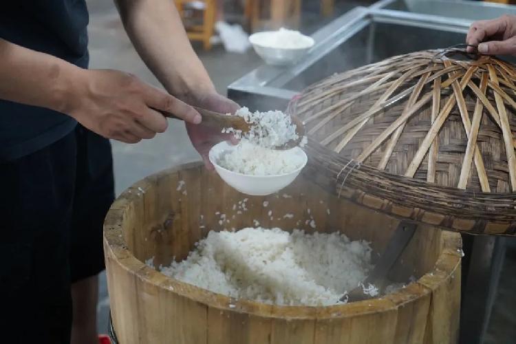 「两江“双晒”」力杨水上漂、大竹林焖烧鸡、翠云水煮鱼…两江新区“宝藏”美食推荐