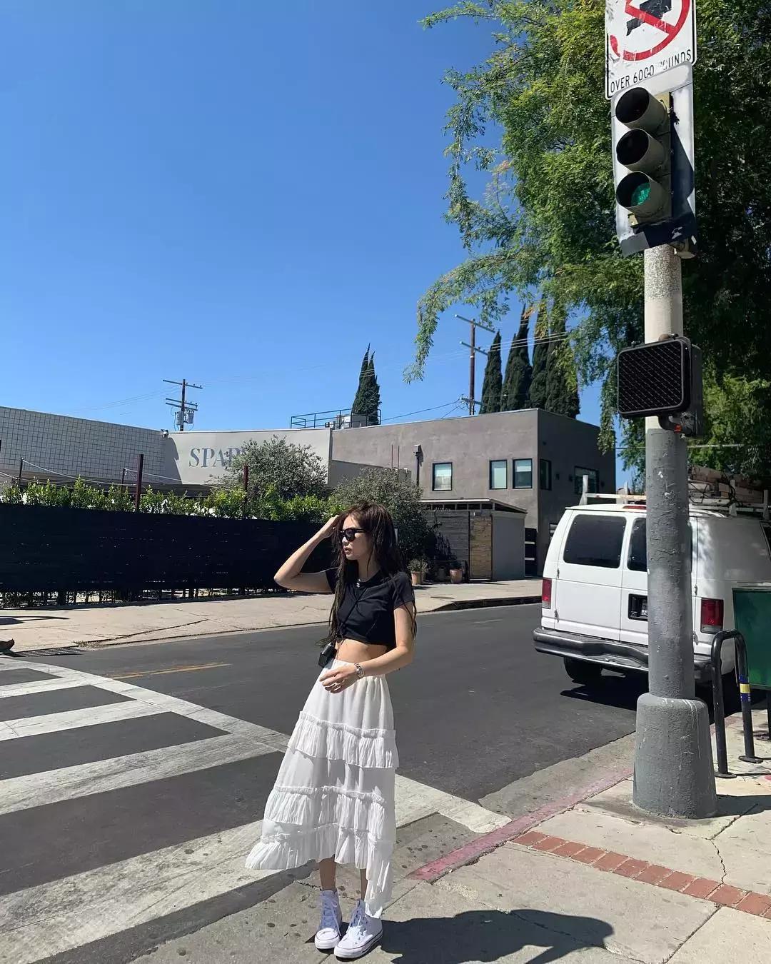 天气回暖怎么穿,天冷运动鞋怎么穿搭