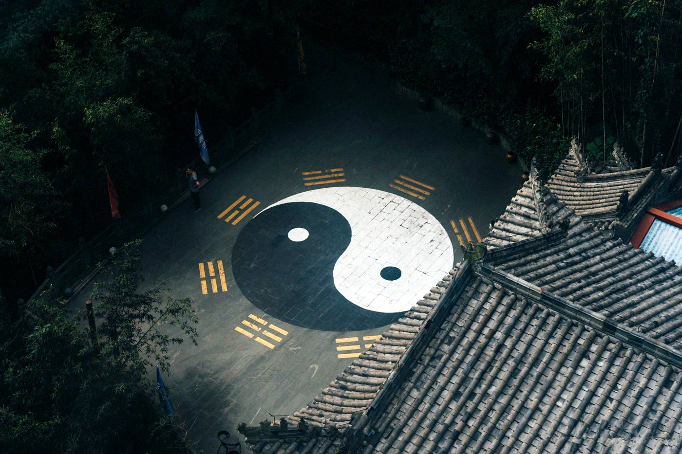 易经真的能够推演过去预知未来,孔子对易经的解读