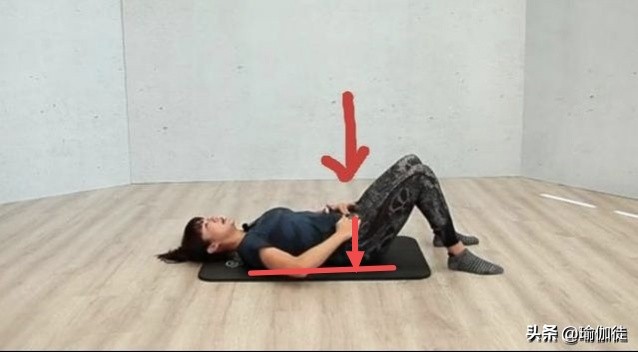 肋骨外翻扩胸运动的正确做法,改善肋骨外翻的运动