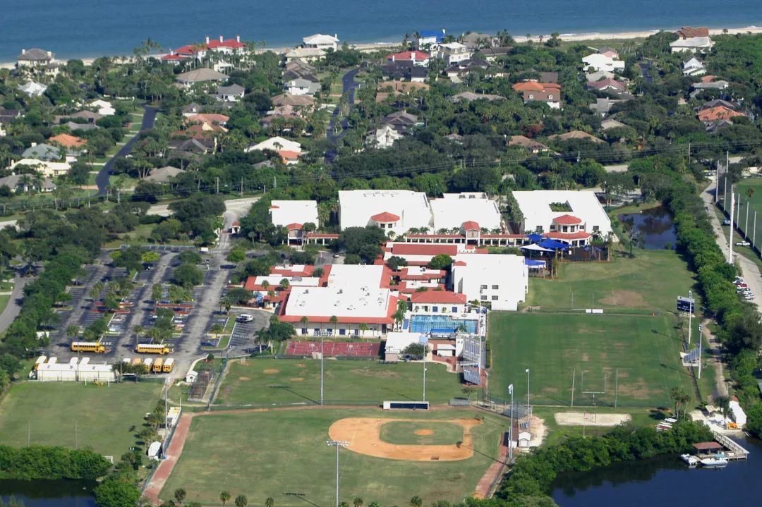 这些学校“都挺好”,新绿洲硅谷优质学校,录取迅速,住家优质!