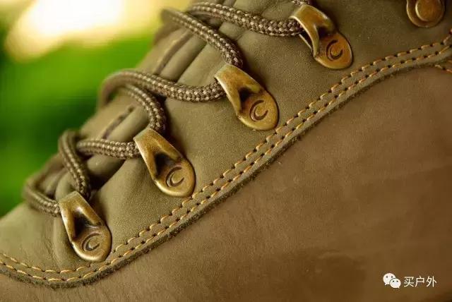 如何辨别真假始祖鸟冲锋衣,怎样辨别哥伦比亚冲锋衣真伪