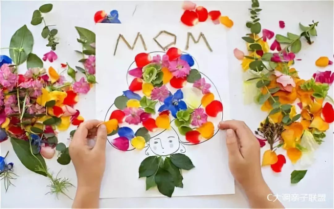 母亲节送又简单又好看的礼物,母亲节除了送花还能送什么礼物