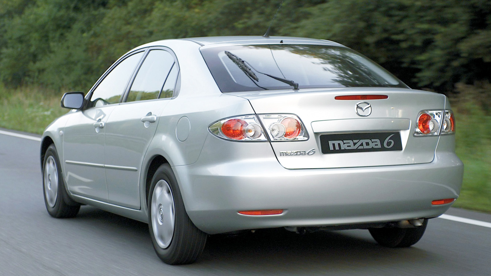 红色马六07款二手多少钱,当年红色马自达6多少钱