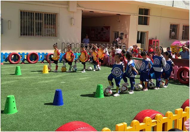 幼儿园毕业杯足球对抗赛,集宁娜荷芽幼儿园过六一