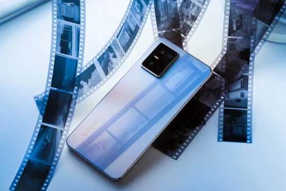 克莱因蓝vivos10,深邃蓝和克莱因蓝