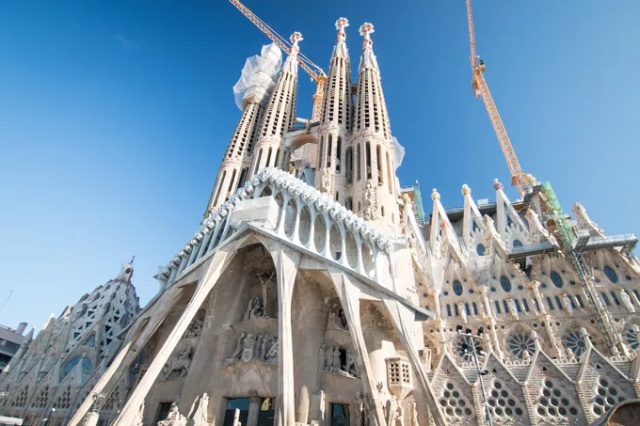 西班牙航空和葡萄牙航空,去西班牙有哪些国际航空